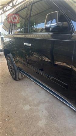 كاديلاك اسكاليد